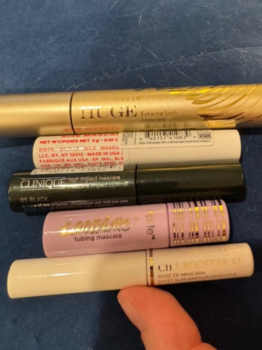 Mascara sampler